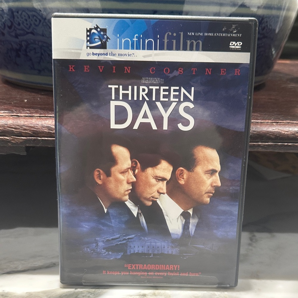 DVD. Thirteen Days. NWOT